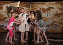 Théâtre studio 70, DERRIÈRE LA PORTE DU TEMPS, Les Crados, vendredi 12 juin 2015